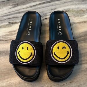 JOSHUA SANDERS SMILEY SLIDES